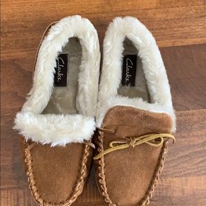 Clark’s slipper moccasins Size 8